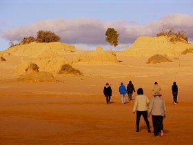 Tri State Safaris - Accommodation Perth 14