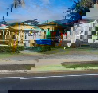 Kayaksnthings - Perth Resorts