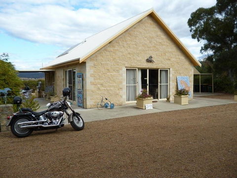 David Mahony Art Gallery & Sculpture Park - Accommodation Perth 4