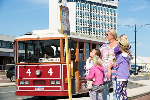 Fremantle Hop-On Hop-Off Tram Tour - Accommodation Perth 3