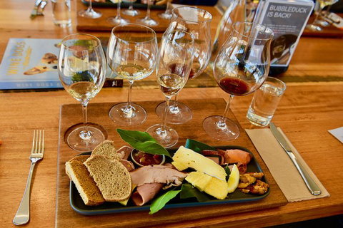 Tasmania 6 Day \'Tour In Circle\' - Perth Resorts 11