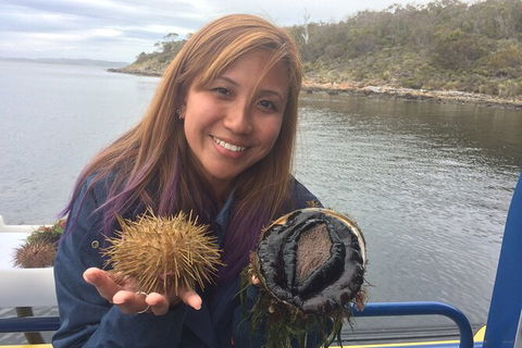 Fresh From The Ocean: Tasmanian Seafood Gourmet Full-Day Cruise Including Lunch - Accommodation Perth 18