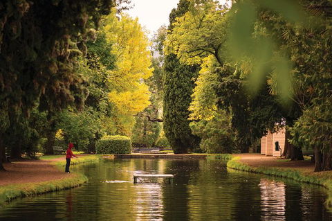 Small-group Tour From Hobart: Derwent River Valley And Coal River Valley - Accommodation Perth 5