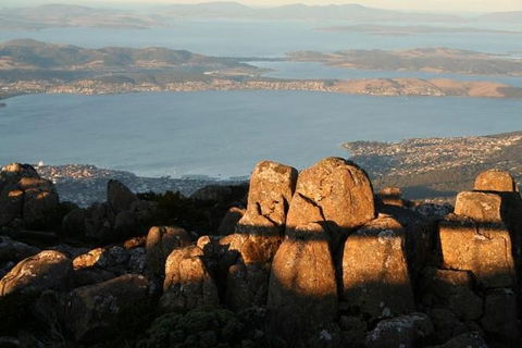 Cruise Ship Special Ex Hobart: Mt Wellington, Richmond, Bonorong With Free WiFi - Accommodation Perth 1
