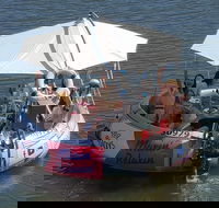 Adelaide 2-Hour BBQ Boat Hire for 10 People - Perth Resorts