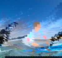 Learn to Surf at Middleton Beach - Perth Resorts