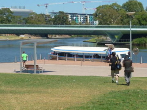 Adelaide Super Saver: Adelaide City Sightseeing Tour Plus Barossa Valley And Hahndorf Tour - Perth Resorts 2