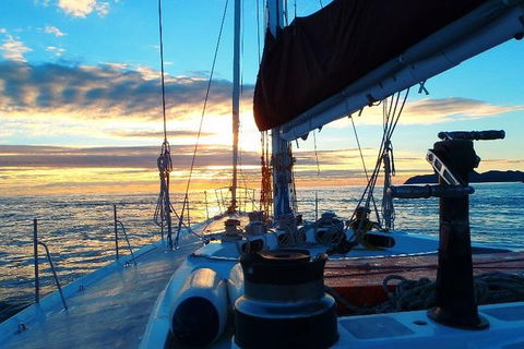 Whitsundays Sailing 2-Day Adventure - Perth Resorts 1