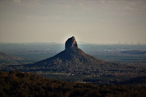 Maleny Booked Hire Services Sunshine Coast And Hinterland Buses And Private Cars - Accommodation Perth 0