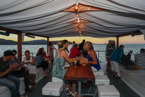 Sundowner Sunset Cruise Airlie Beach - Accommodation Perth 0