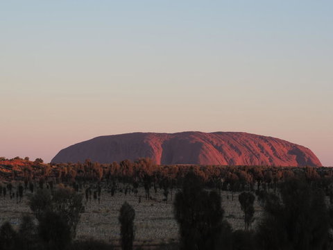 Uluru And Kata Tjuta Experience With BBQ Dinner - Perth Resorts 1