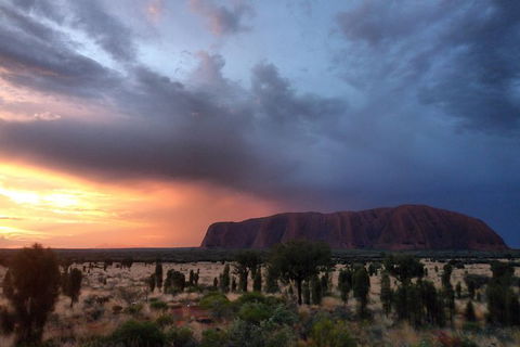 Uluru Small Group Tour Including Sunset - Accommodation Perth 7