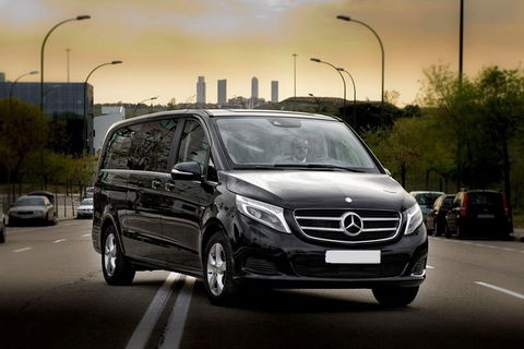Arrival Private Transfer Sydney Airport SYD To Sydney In Luxury Van V Class - Accommodation Perth 5
