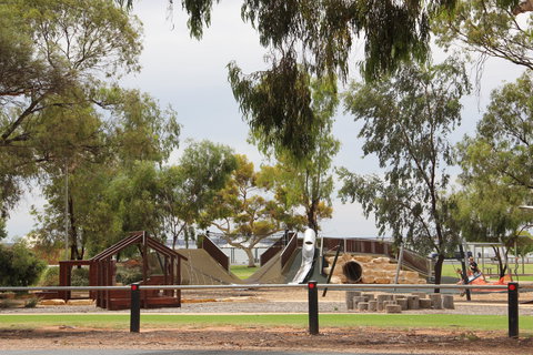 Barmera Playspace - Perth Resorts 1