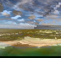 Castaways Beach - Accommodation Perth