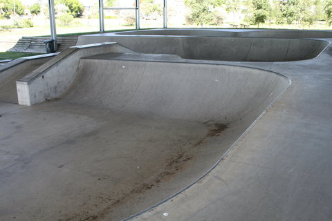 Longreach Skate Park - Perth Resorts 1