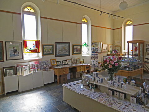 Medika Gallery - Accommodation Perth 1