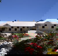 Old Railway Station - Perth Resorts