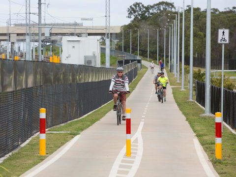 Petrie To Kippa-Ring Shared Pathway - Accommodation Perth 1
