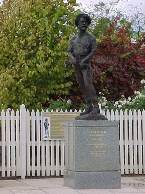 Alexander Cameron Statue - Accommodation Perth 0