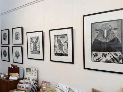 Falkner Gallery - Perth Resorts 2