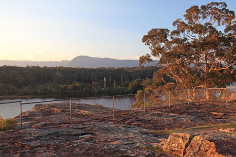 Hanging Rock - Accommodation Perth 1