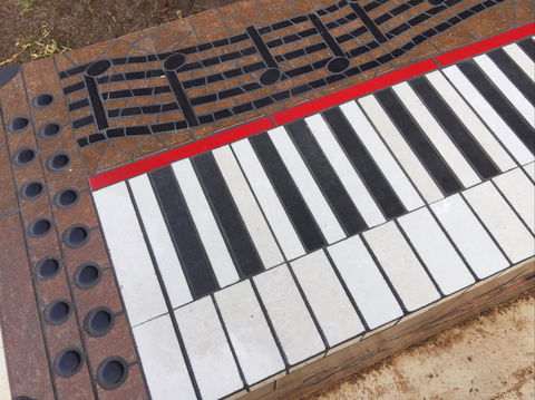 Piano Park Bench, Moonta - Accommodation Perth 2
