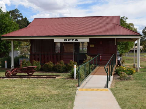 Beta Hut And Railway Memorabilia - Accommodation Perth 0