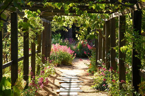 Buda Historic Home & Garden - Accommodation Perth 2