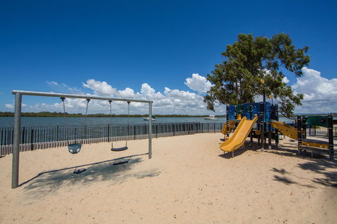 Dohles Rocks - Accommodation Perth 2