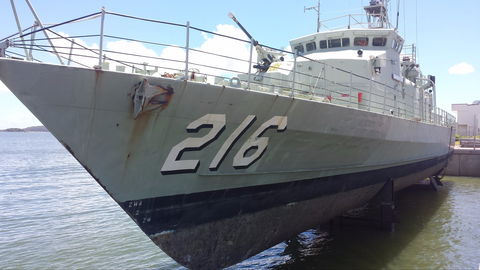 HMAS Gladstone - Accommodation Perth 0
