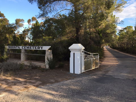 Moonta Cemetery - Accommodation Perth 0