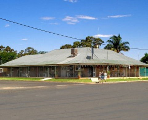 Tullibigeal - Accommodation Perth 0