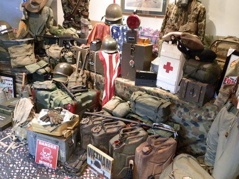 AAA Army Surplus And Collectables - Perth Resorts 1