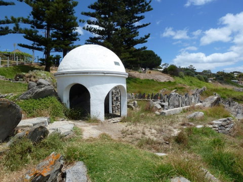 Frenchman's Rock - Accommodation Perth 0