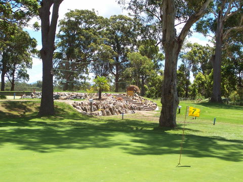 Frederickton Golf Club - Perth Resorts 0