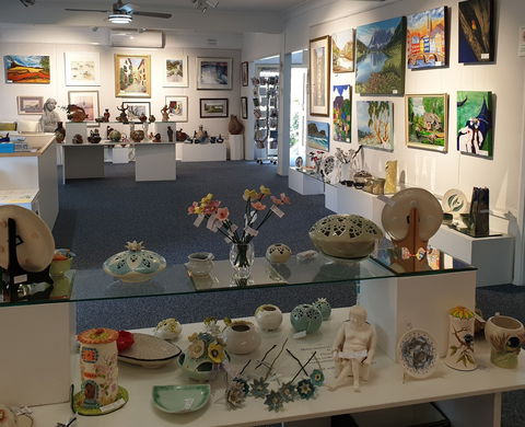 Port Stephens Community Arts Centre Gallery - Accommodation Perth 1