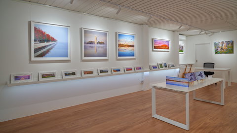 Scott Leggo Gallery - Accommodation Perth 0