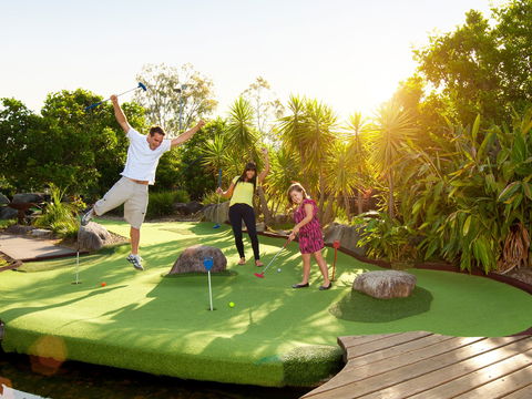 Victoria Park Golf Complex - Accommodation Perth 0