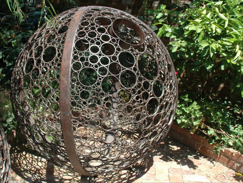 Arts Rutherglen Sculpture Trail - Perth Resorts 2