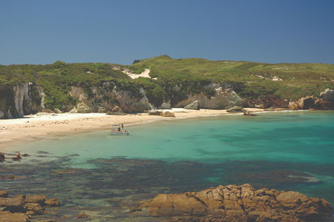 Broughton Island - Accommodation Perth 1