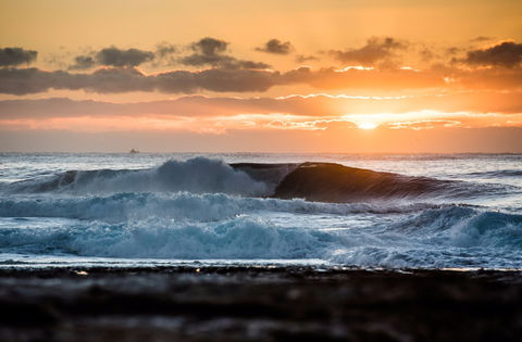 Guillotines Surf Break - Accommodation Perth 0