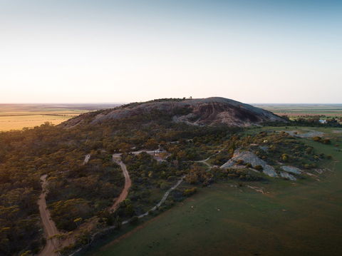 Mount Wudinna - Perth Resorts 0