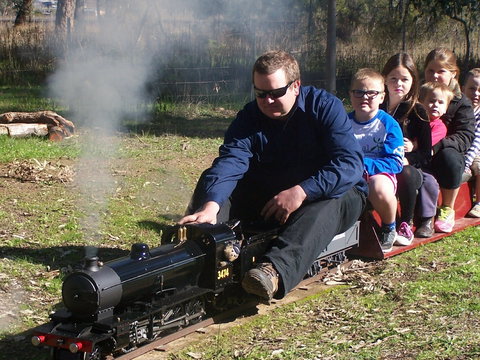 Mudgee Miniature Railway - Perth Resorts 0