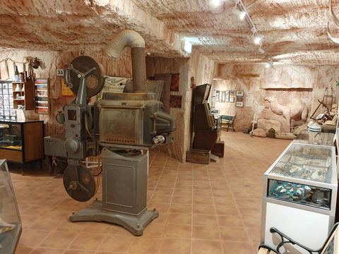Old Timers Mine & Museum - Self Guided Tour - Accommodation Perth 1