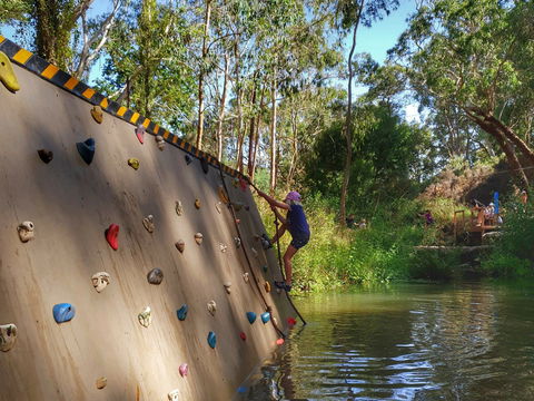 Challenge Hill - Accommodation Perth 0