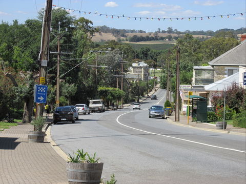 Gumeracha - Perth Resorts 1