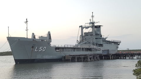 HMAS Tobruk Dive - Accommodation Perth 0