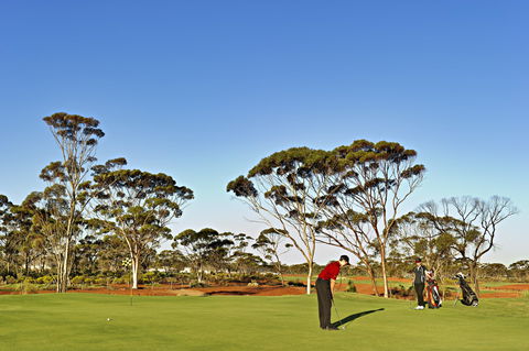 Kalgoorlie Golf Course - Accommodation Perth 2