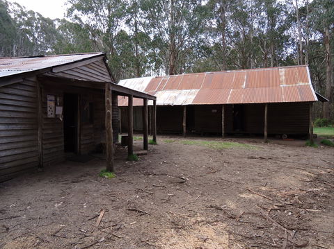 Razorback Hut - Accommodation Perth 0